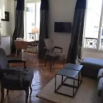 Apartman Marais-bretagne Lovely One Bedroom