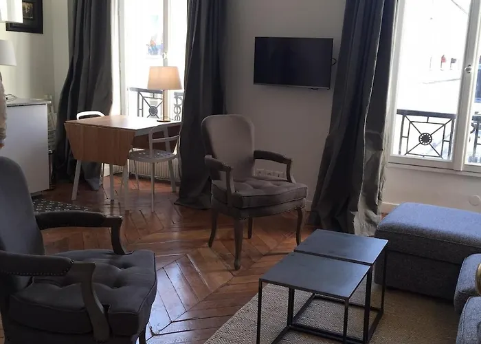 דירה Marais-bretagne Lovely One Bedroom